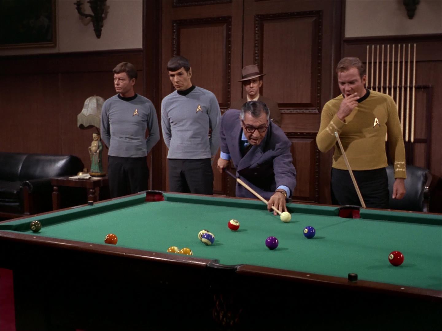 ariane179254_StarTrek_2x17_APieceOfTheAction_0505.jpg