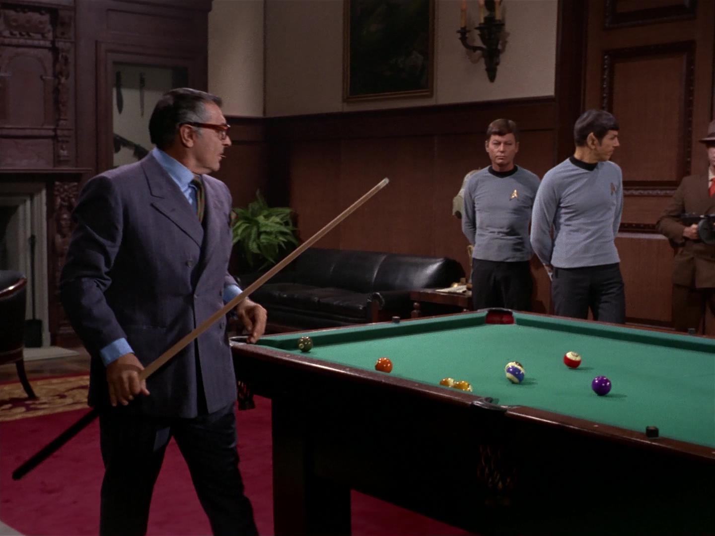 ariane179254_StarTrek_2x17_APieceOfTheAction_0513.jpg