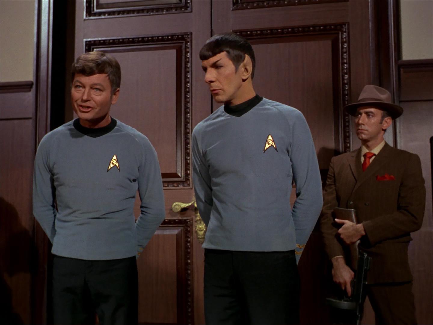 ariane179254_StarTrek_2x17_APieceOfTheAction_0525.jpg