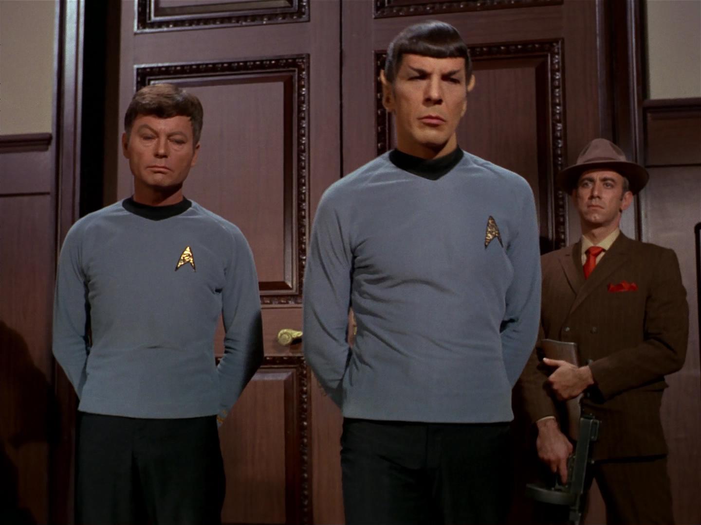 ariane179254_StarTrek_2x17_APieceOfTheAction_0546.jpg