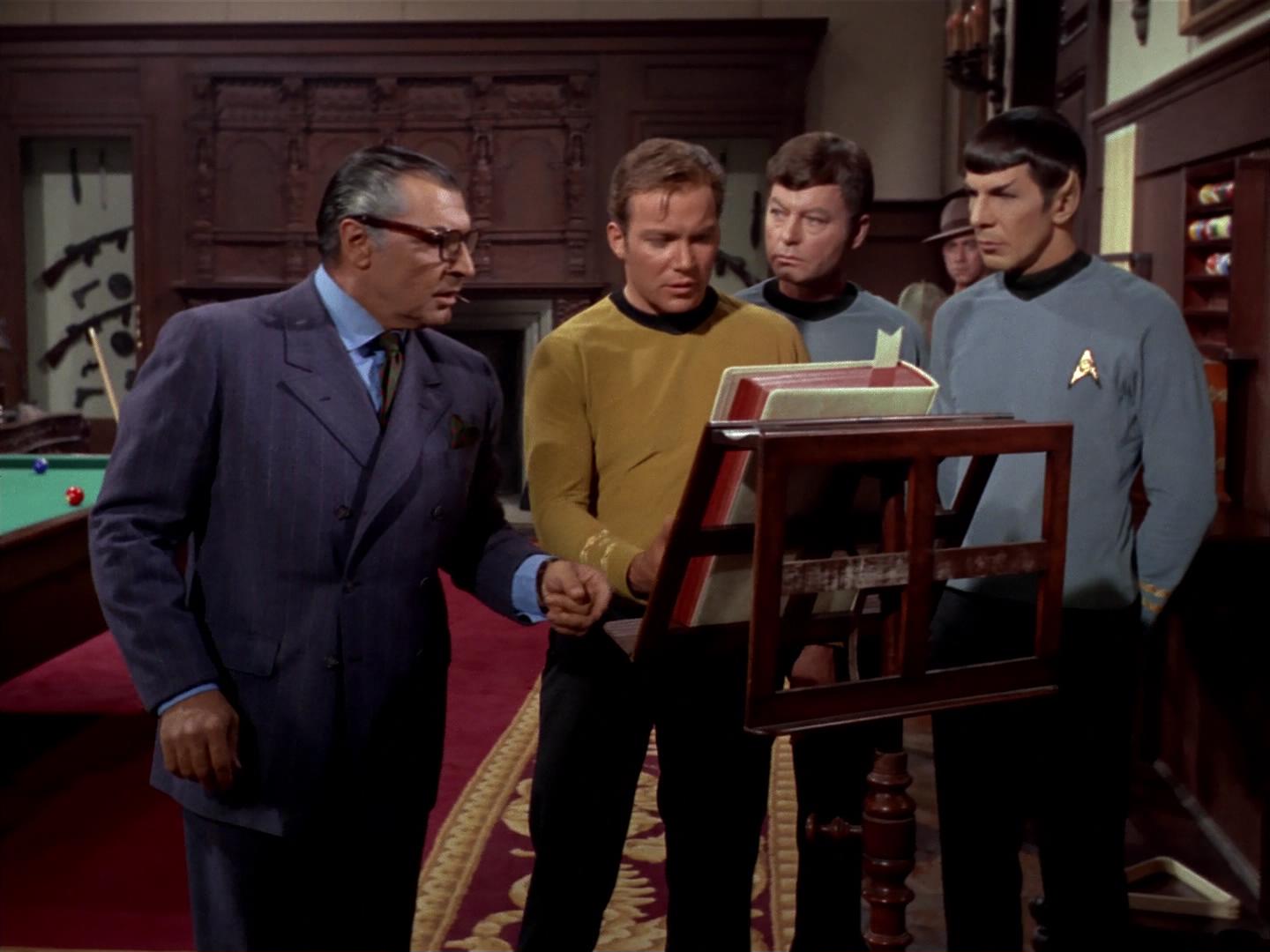 ariane179254_StarTrek_2x17_APieceOfTheAction_0625.jpg