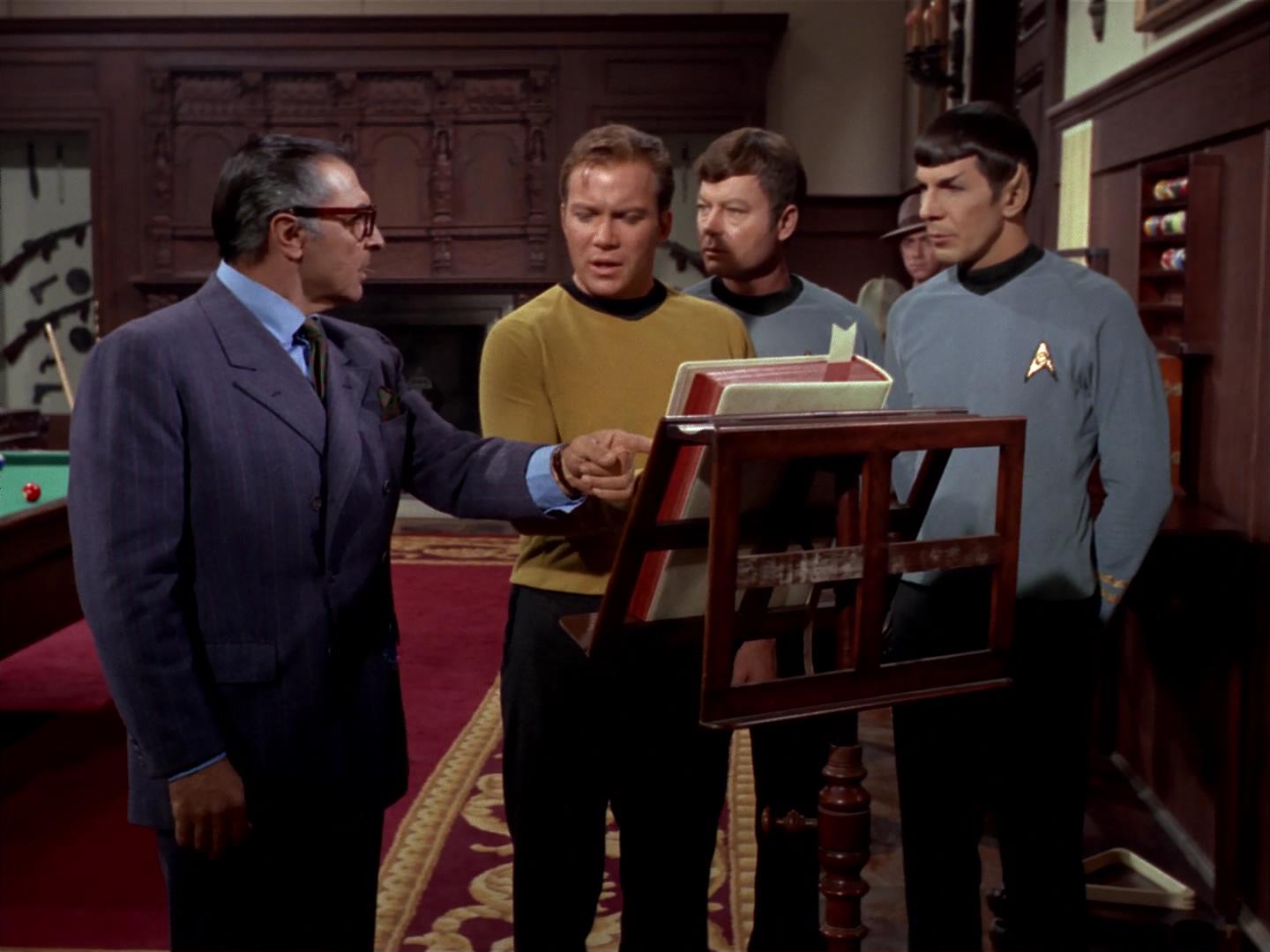 ariane179254_StarTrek_2x17_APieceOfTheAction_0640.jpg