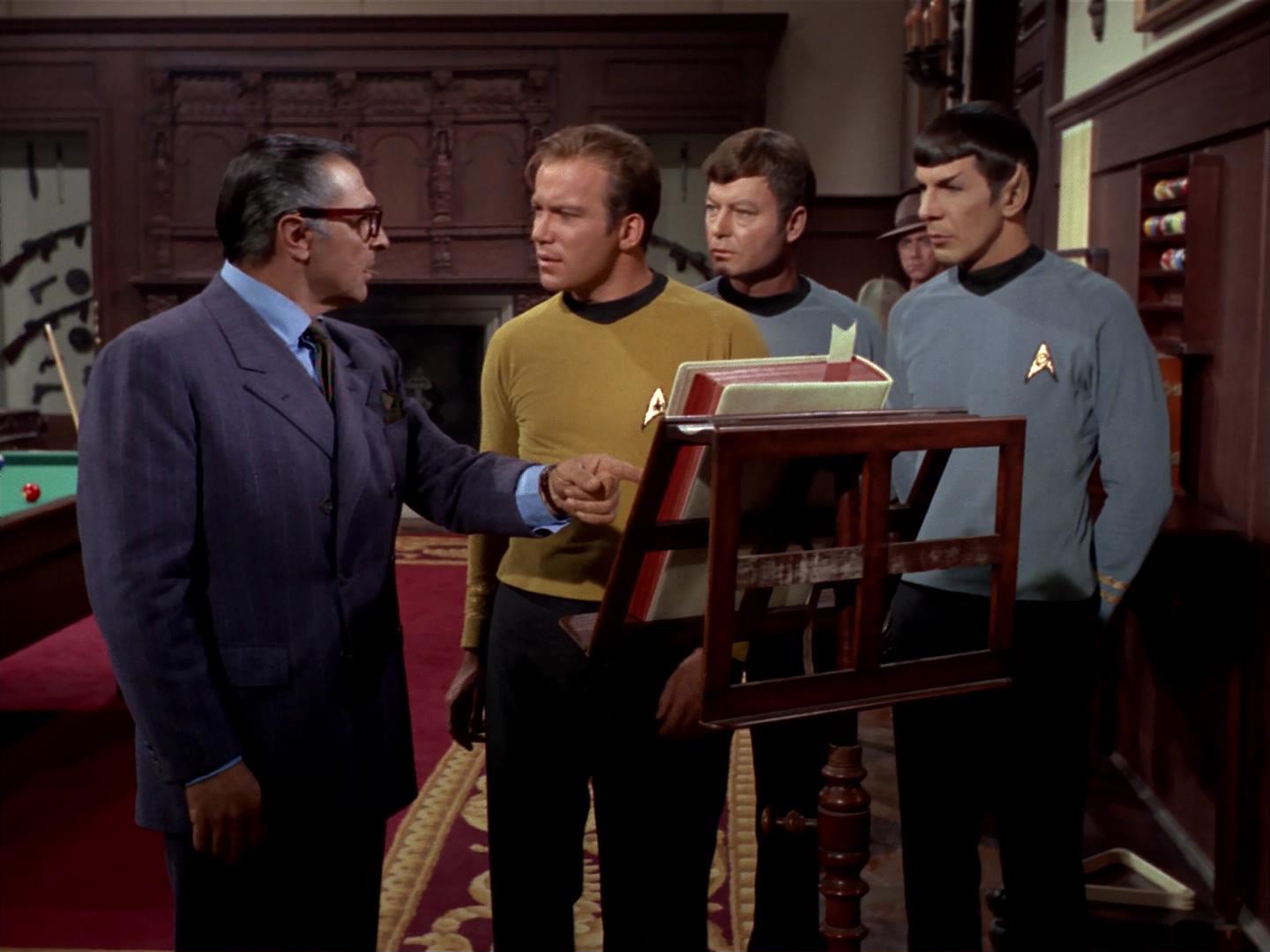 ariane179254_StarTrek_2x17_APieceOfTheAction_0641.jpg