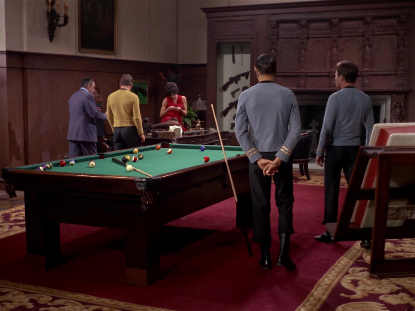ariane179254_StarTrek_2x17_APieceOfTheAction_0678.jpg