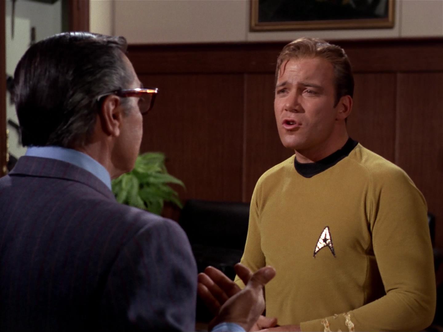 ariane179254_StarTrek_2x17_APieceOfTheAction_0690.jpg