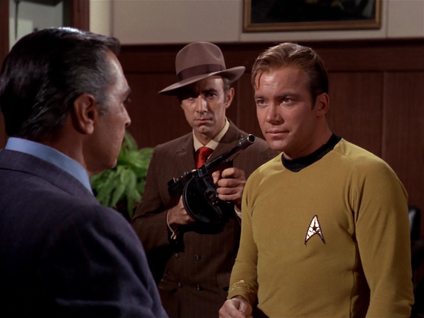 ariane179254_StarTrek_2x17_APieceOfTheAction_0737.jpg