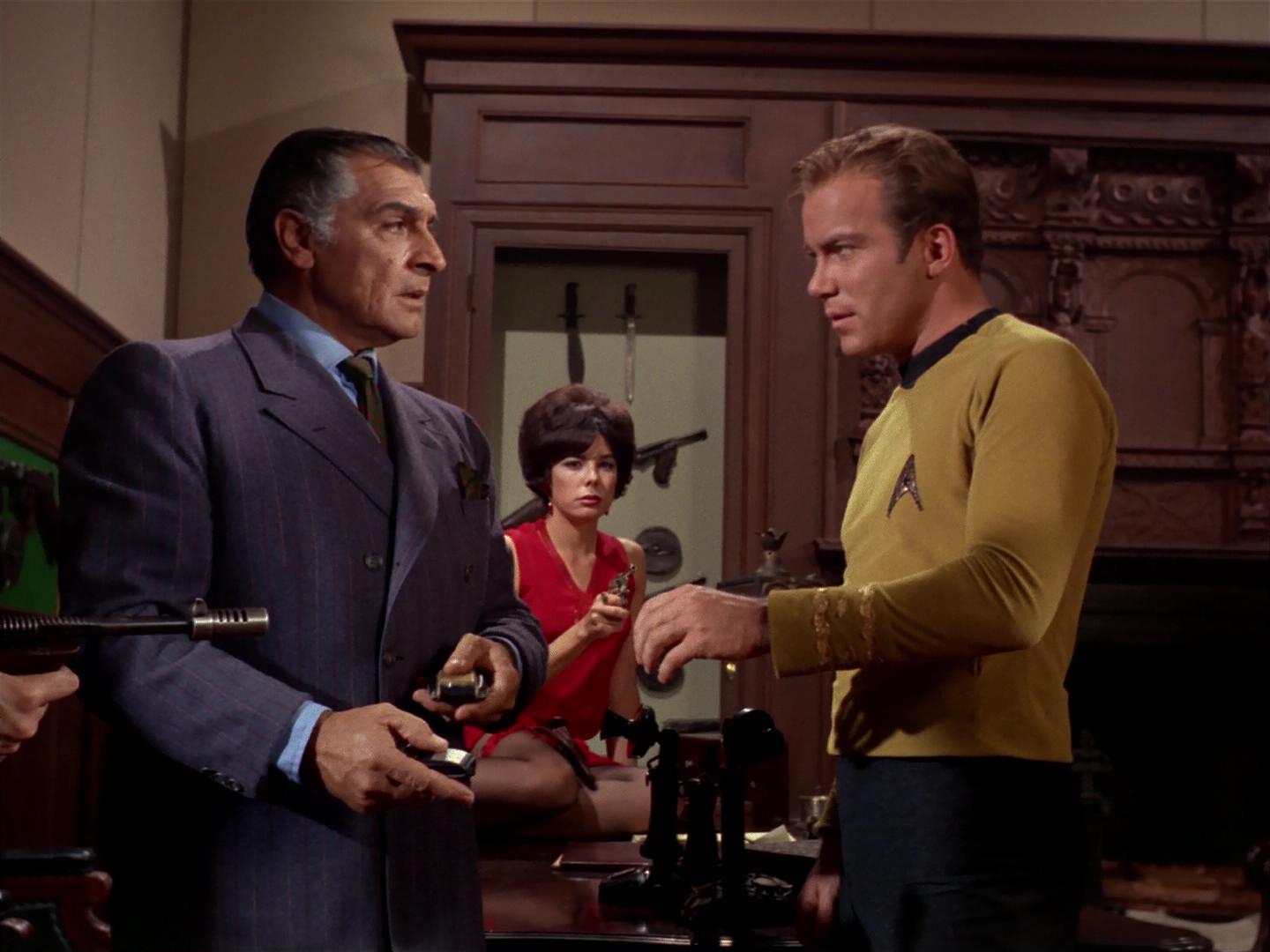 ariane179254_StarTrek_2x17_APieceOfTheAction_0793.jpg