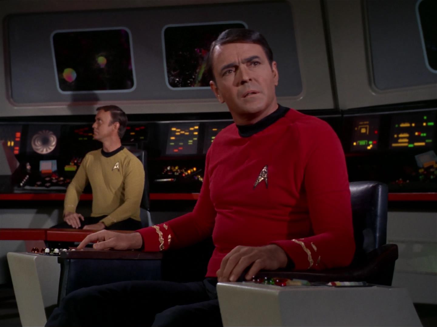 ariane179254_StarTrek_2x17_APieceOfTheAction_0840.jpg