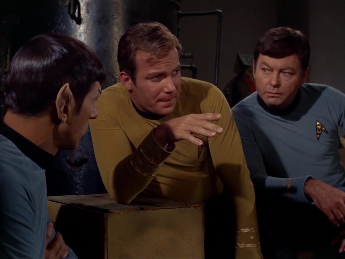 ariane179254_StarTrek_2x17_APieceOfTheAction_0925.jpg