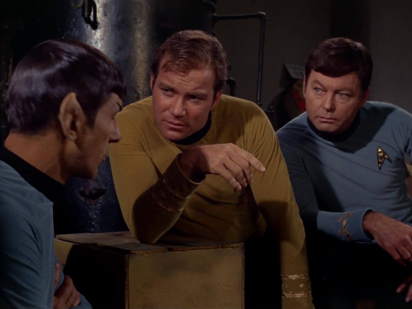 ariane179254_StarTrek_2x17_APieceOfTheAction_0933.jpg