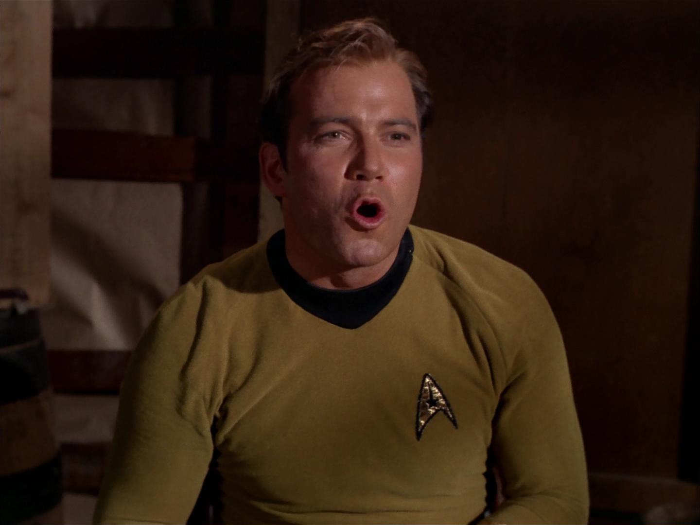 ariane179254_StarTrek_2x17_APieceOfTheAction_1062.jpg