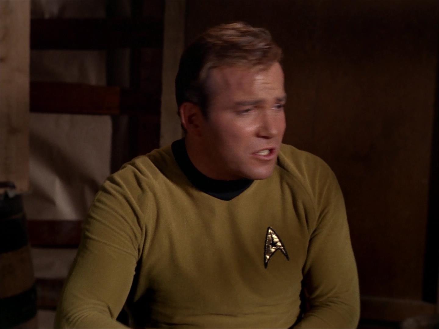 ariane179254_StarTrek_2x17_APieceOfTheAction_1064.jpg