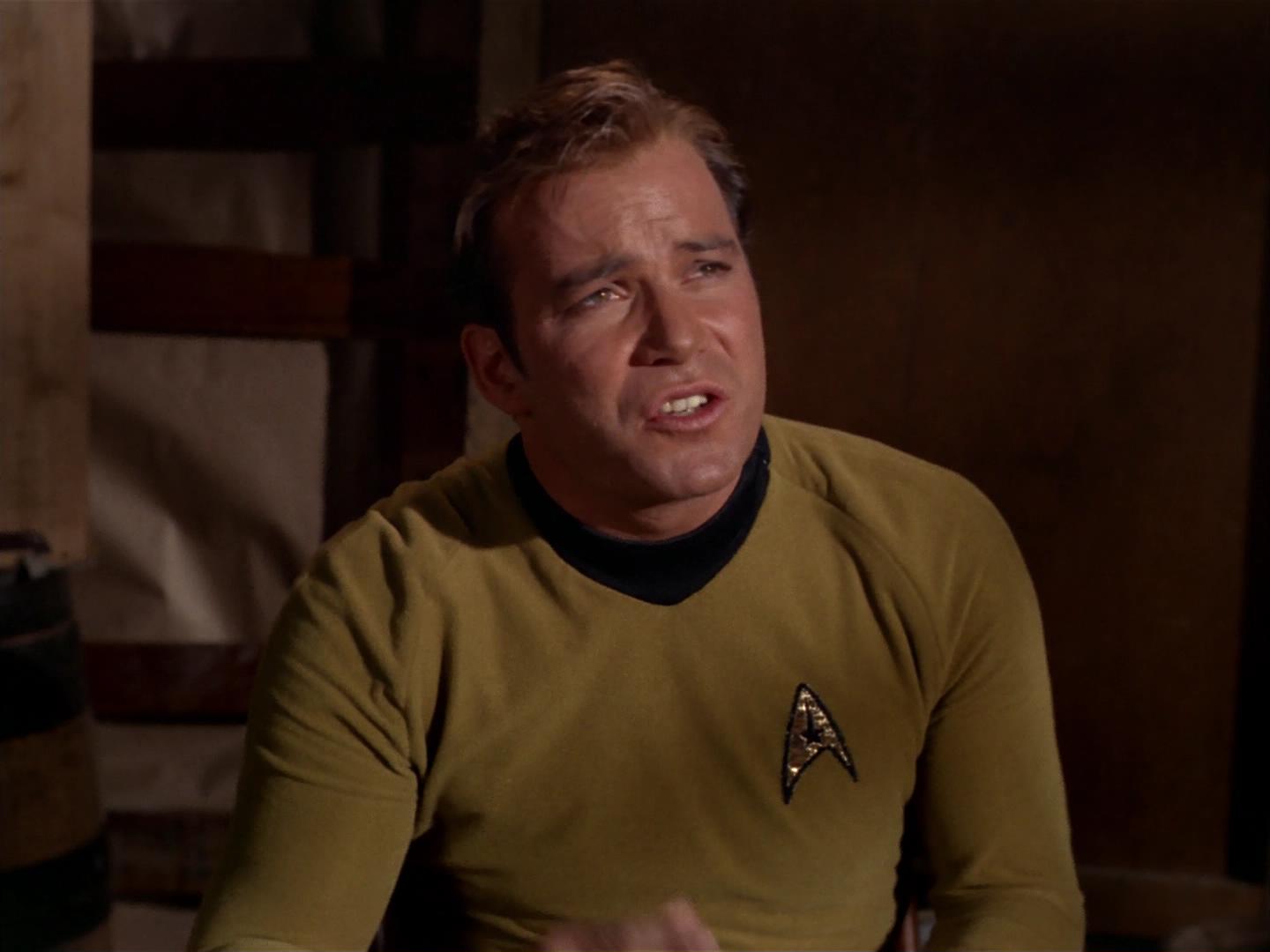 ariane179254_StarTrek_2x17_APieceOfTheAction_1068.jpg