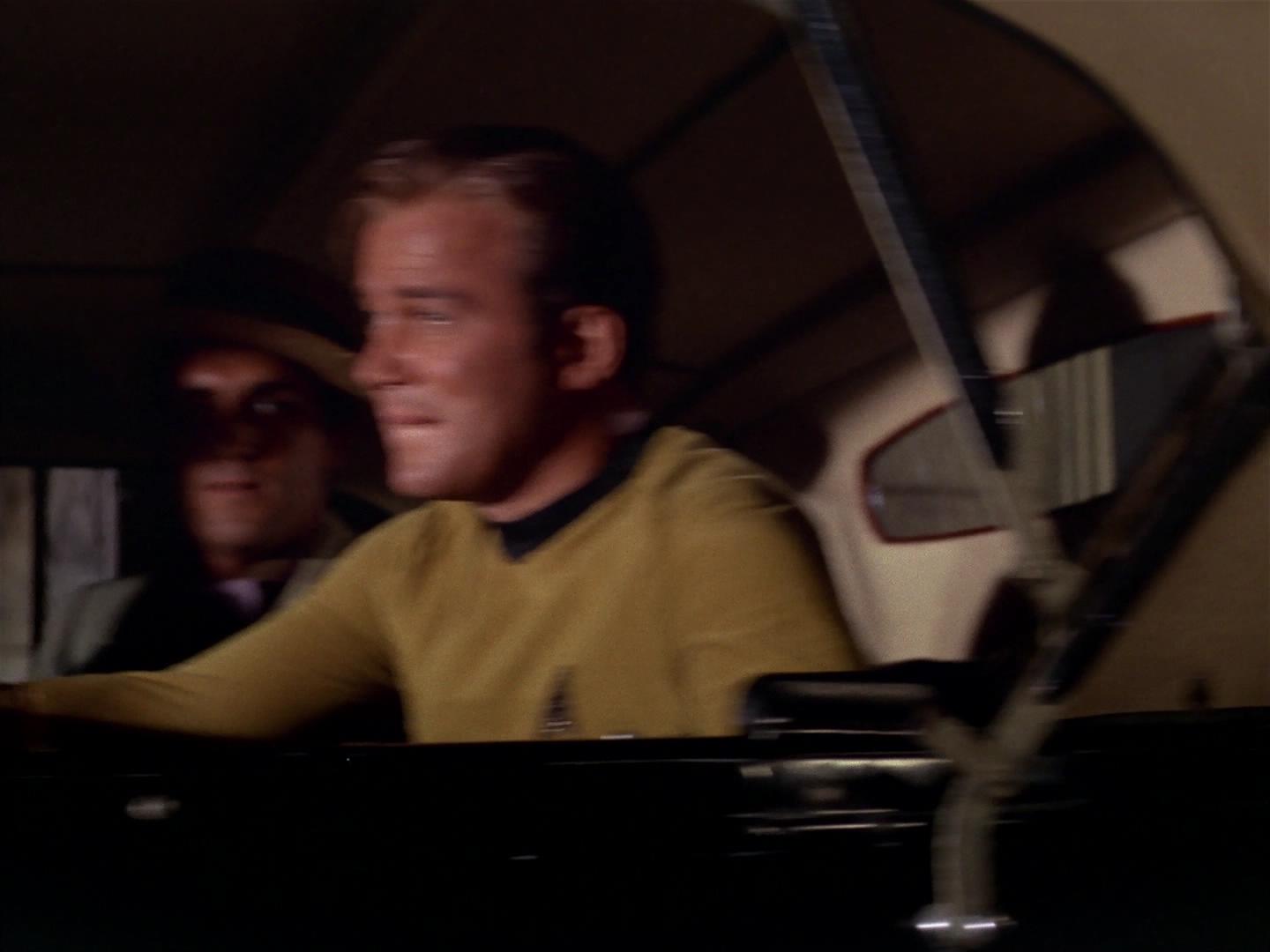 ariane179254_StarTrek_2x17_APieceOfTheAction_1152.jpg