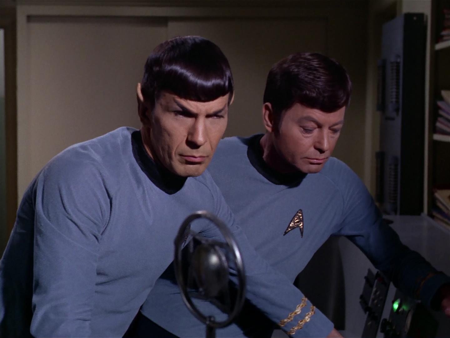 ariane179254_StarTrek_2x17_APieceOfTheAction_1200.jpg