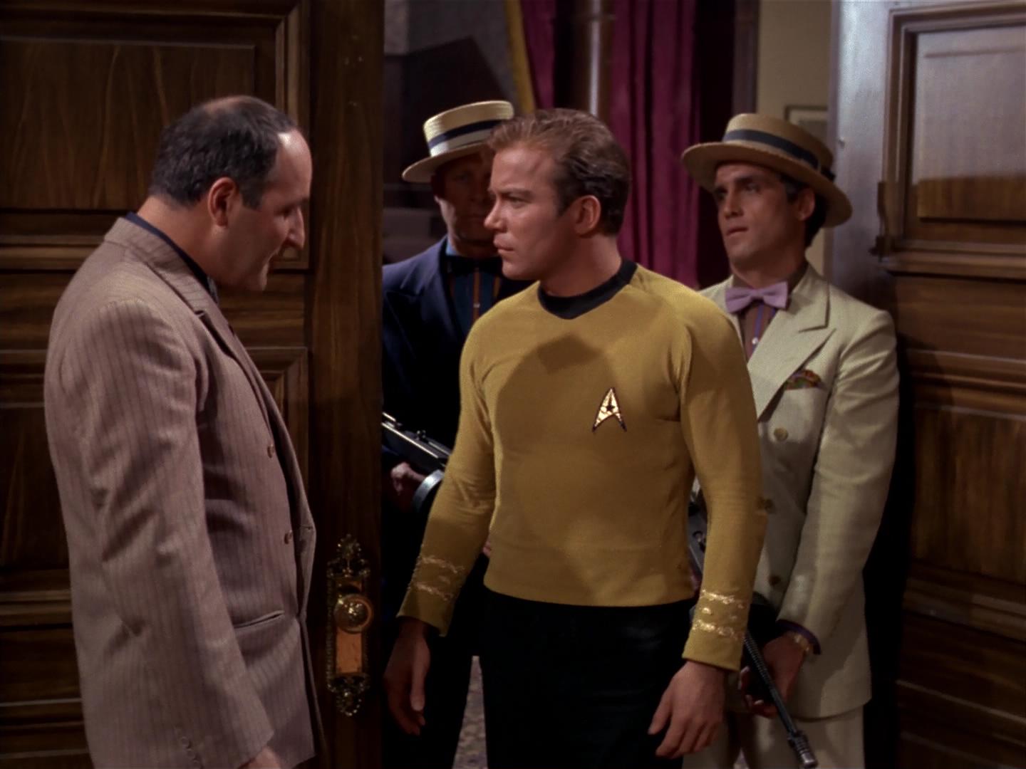 ariane179254_StarTrek_2x17_APieceOfTheAction_1263.jpg