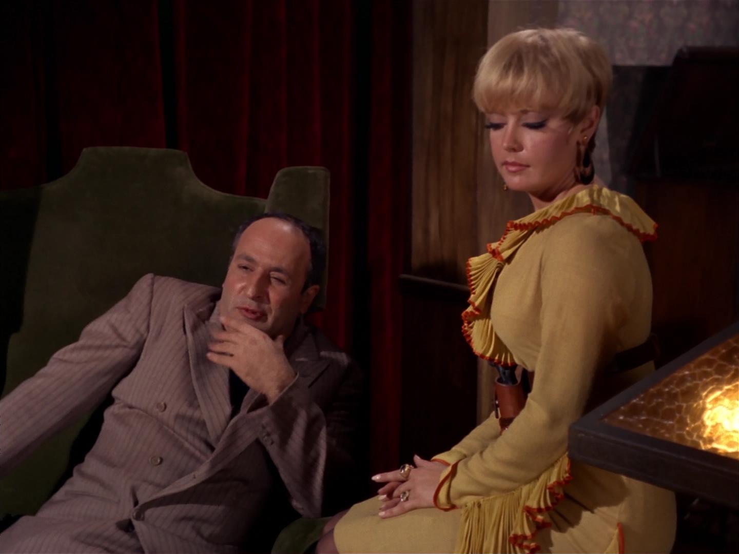 ariane179254_StarTrek_2x17_APieceOfTheAction_1291.jpg