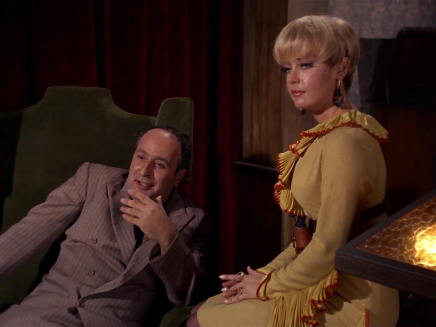 ariane179254_StarTrek_2x17_APieceOfTheAction_1295.jpg