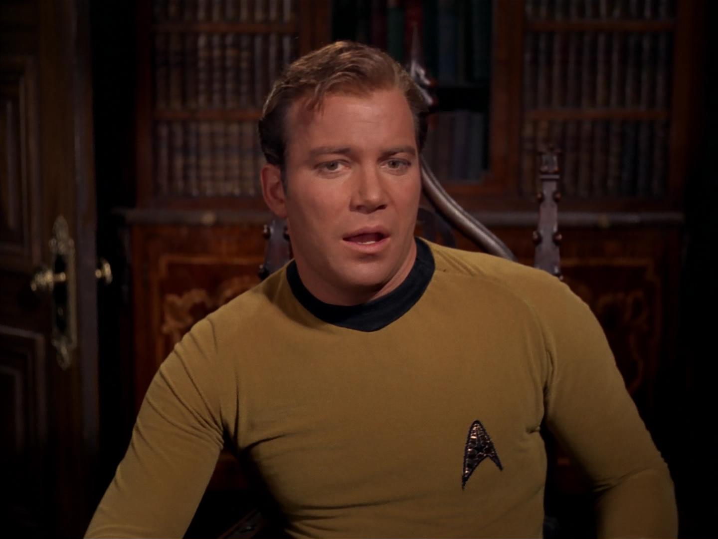 ariane179254_StarTrek_2x17_APieceOfTheAction_1398.jpg