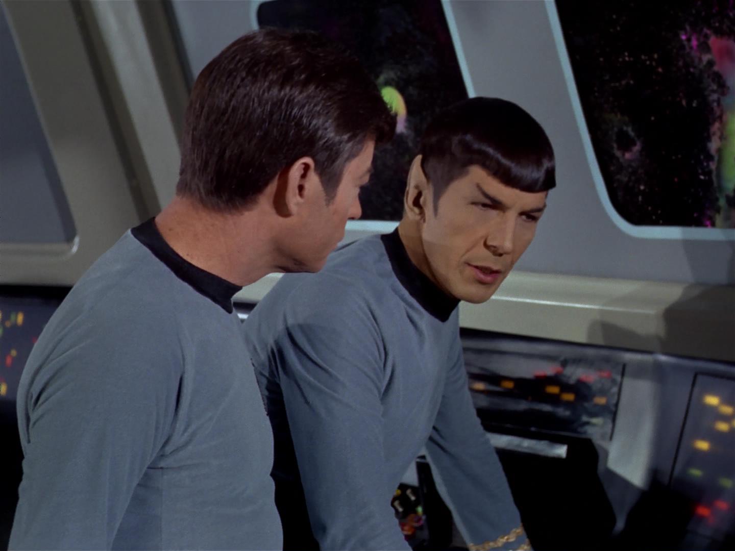 ariane179254_StarTrek_2x17_APieceOfTheAction_1506.jpg