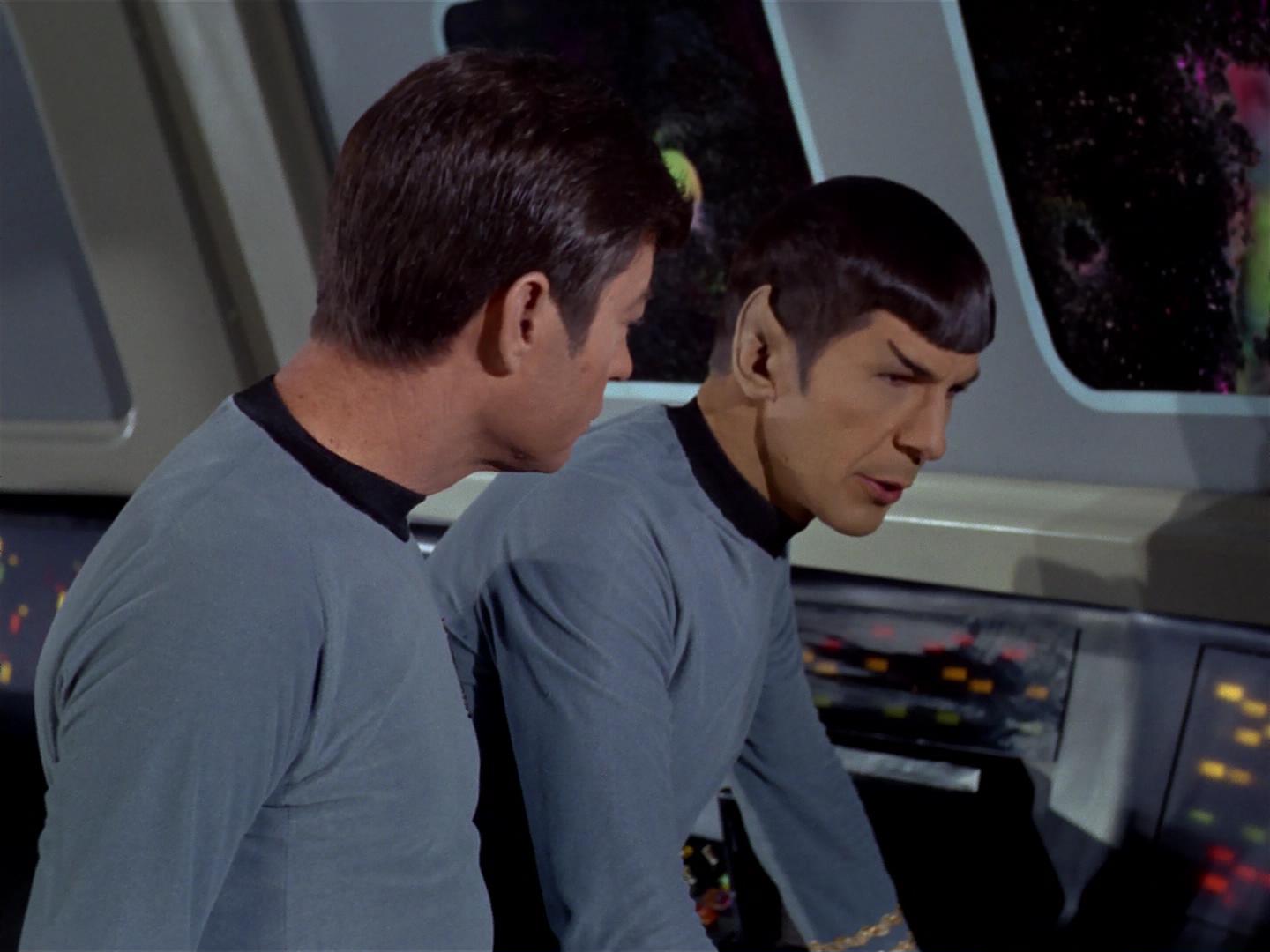 ariane179254_StarTrek_2x17_APieceOfTheAction_1507.jpg