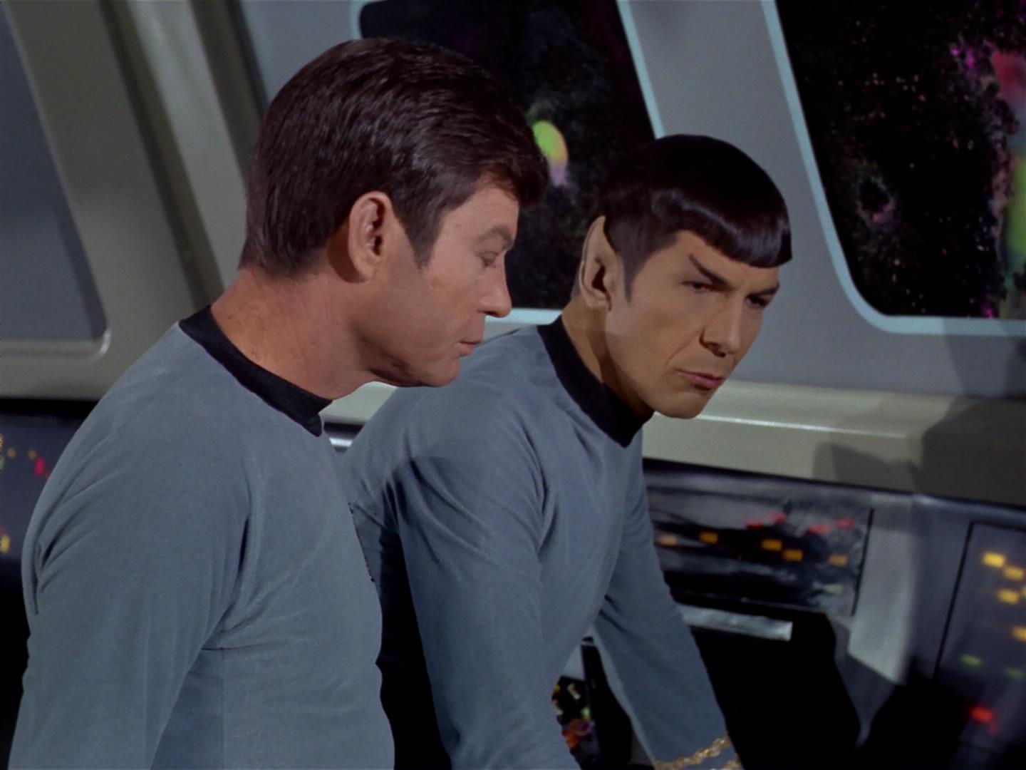 ariane179254_StarTrek_2x17_APieceOfTheAction_1509.jpg