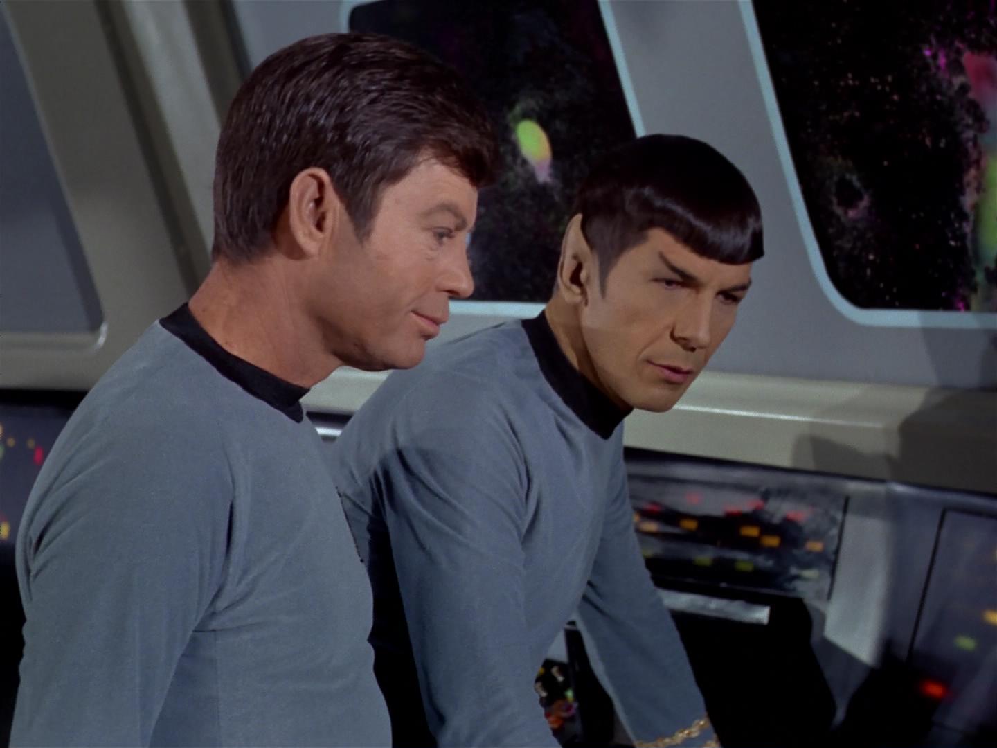 ariane179254_StarTrek_2x17_APieceOfTheAction_1510.jpg