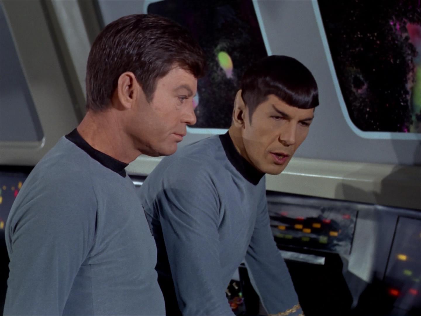 ariane179254_StarTrek_2x17_APieceOfTheAction_1511.jpg
