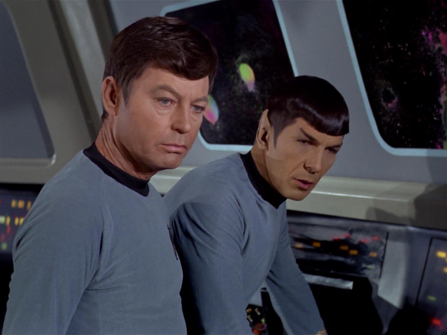 ariane179254_StarTrek_2x17_APieceOfTheAction_1519.jpg