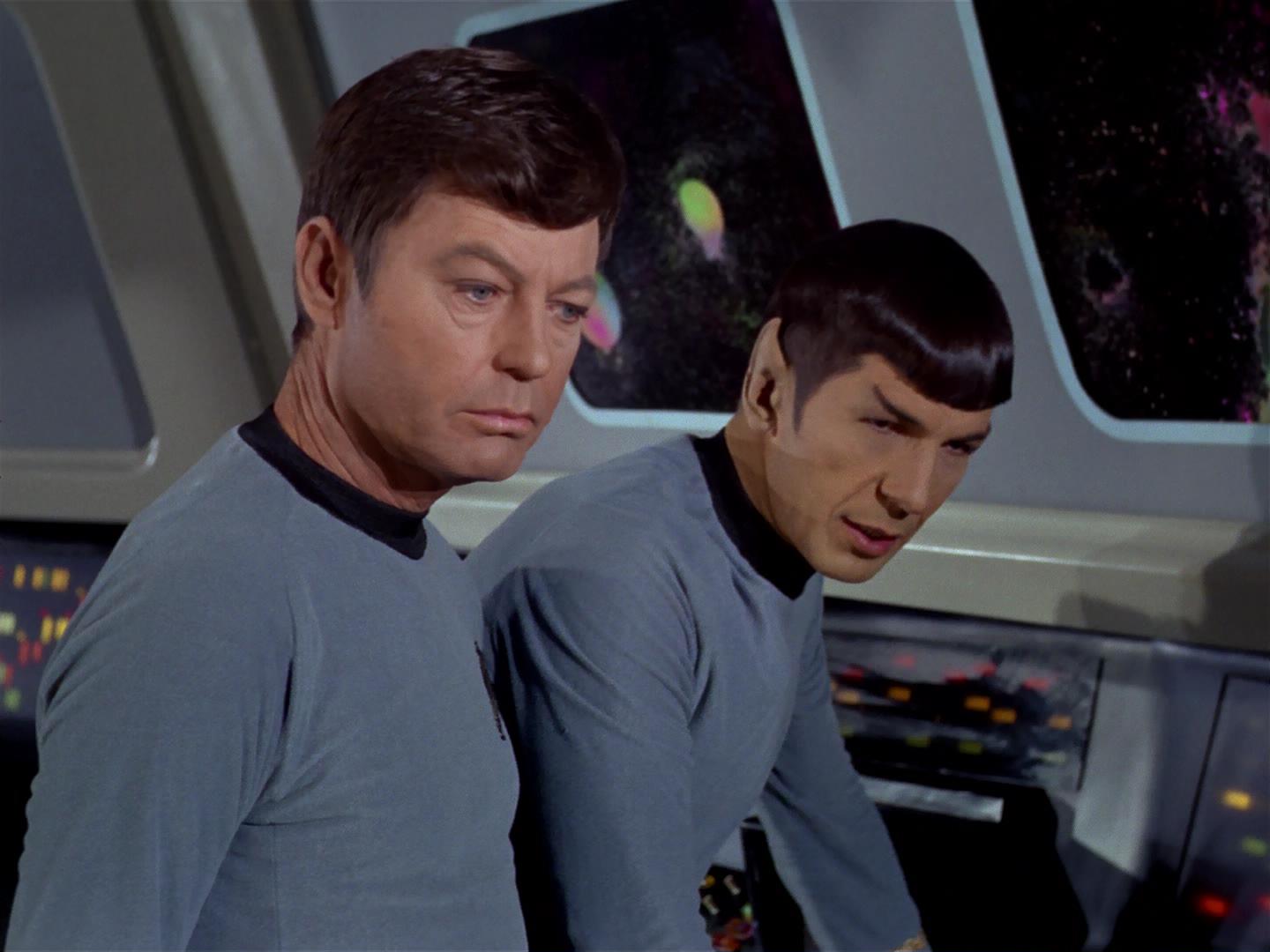 ariane179254_StarTrek_2x17_APieceOfTheAction_1520.jpg