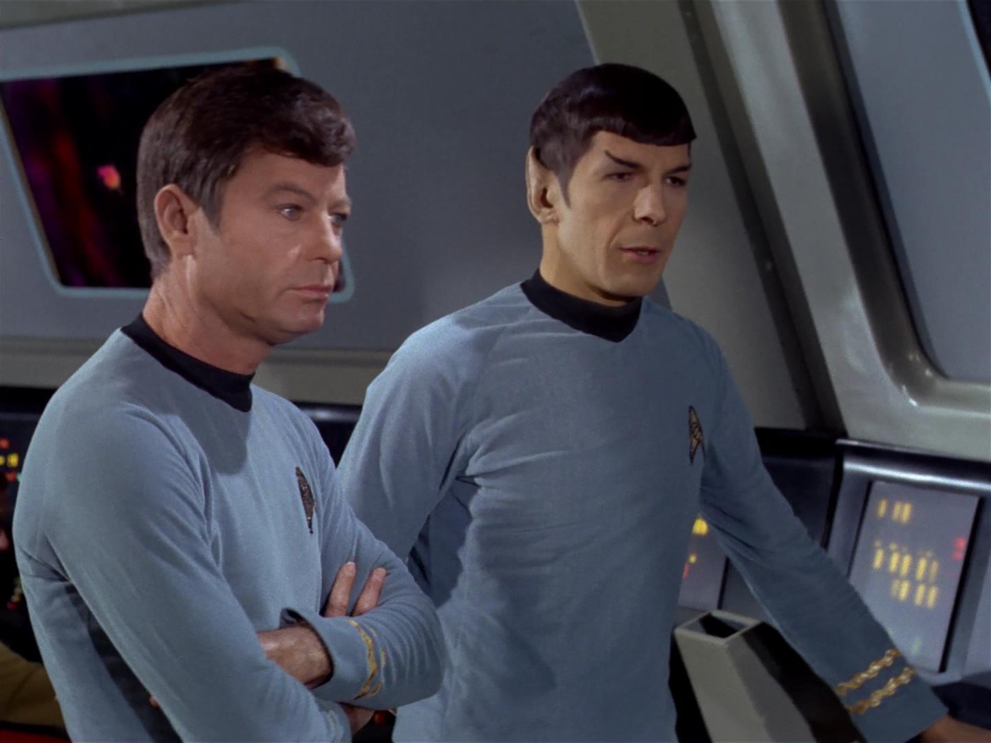 ariane179254_StarTrek_2x17_APieceOfTheAction_1526.jpg