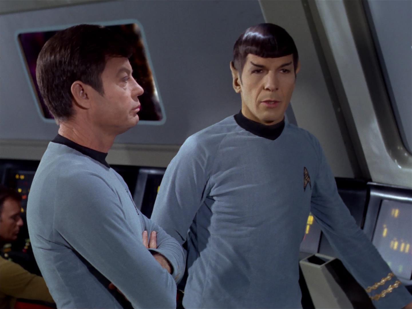 ariane179254_StarTrek_2x17_APieceOfTheAction_1530.jpg