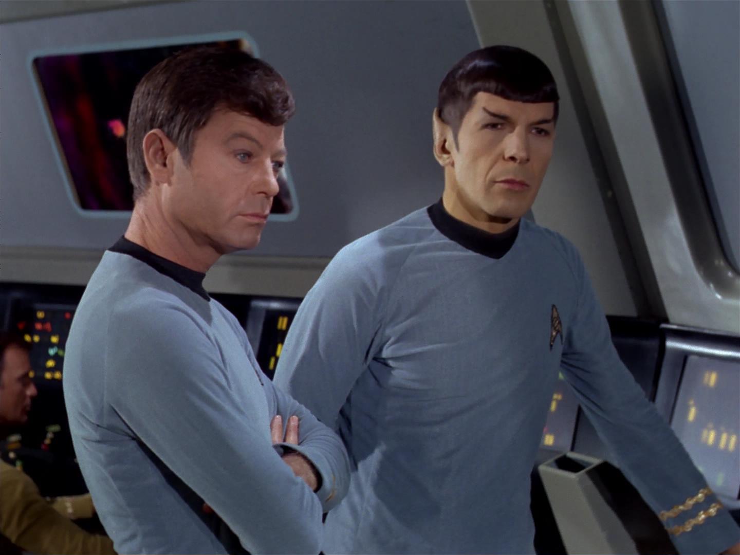 ariane179254_StarTrek_2x17_APieceOfTheAction_1535.jpg