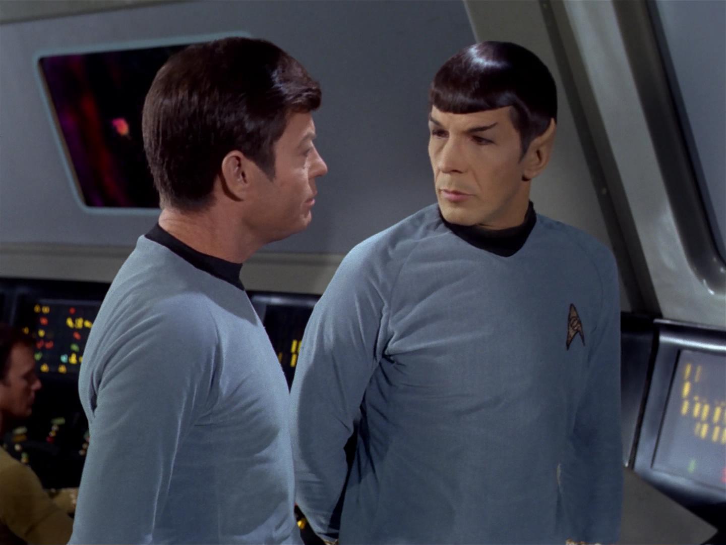 ariane179254_StarTrek_2x17_APieceOfTheAction_1591.jpg