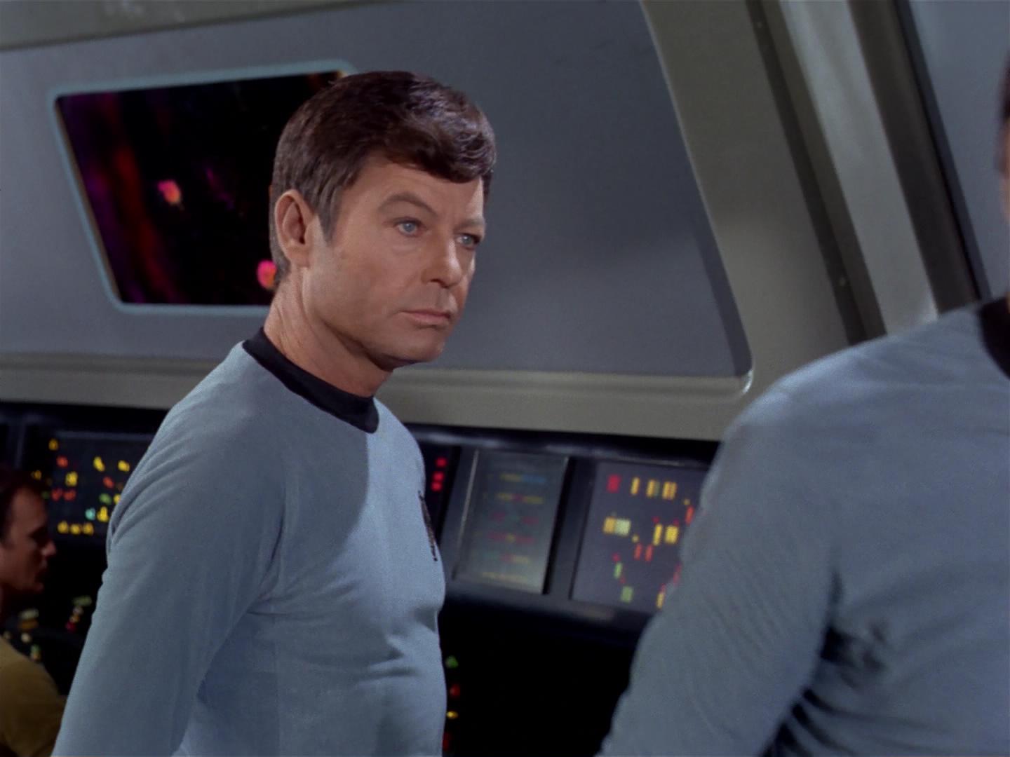 ariane179254_StarTrek_2x17_APieceOfTheAction_1608.jpg