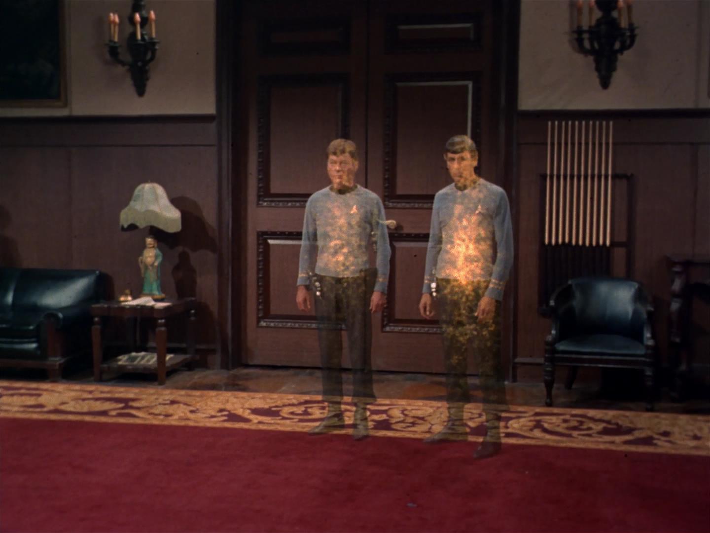 ariane179254_StarTrek_2x17_APieceOfTheAction_1696.jpg