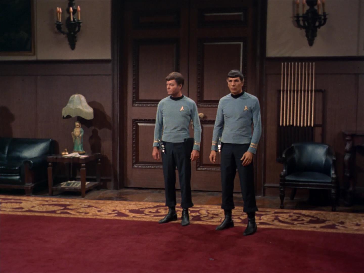 ariane179254_StarTrek_2x17_APieceOfTheAction_1699.jpg