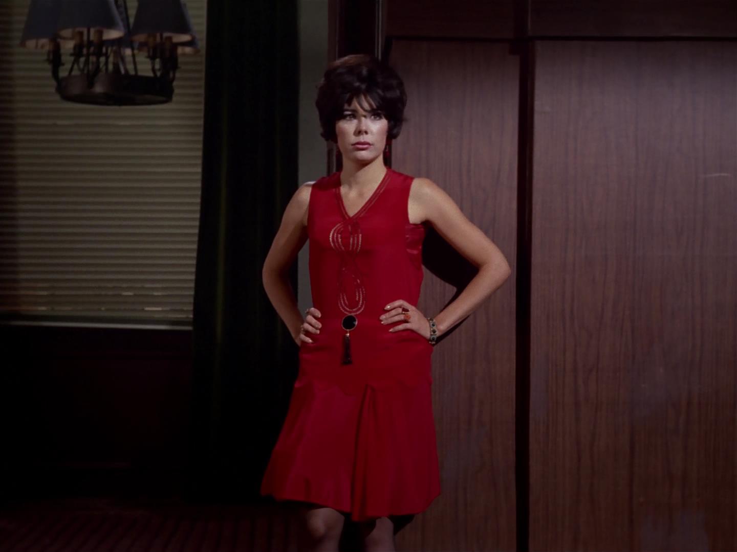ariane179254_StarTrek_2x17_APieceOfTheAction_1716.jpg