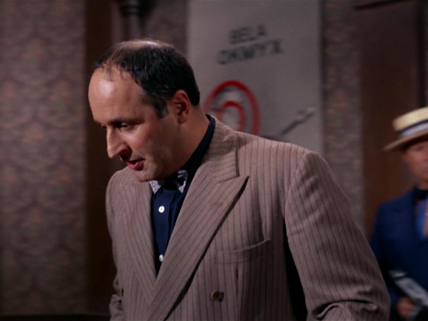 ariane179254_StarTrek_2x17_APieceOfTheAction_2364.jpg