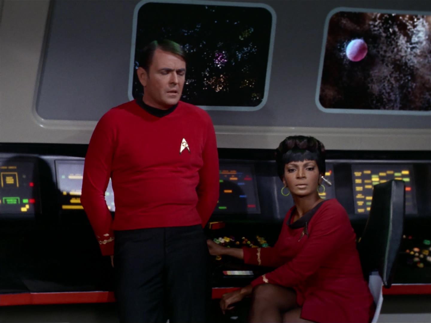 ariane179254_StarTrek_2x17_APieceOfTheAction_2407.jpg