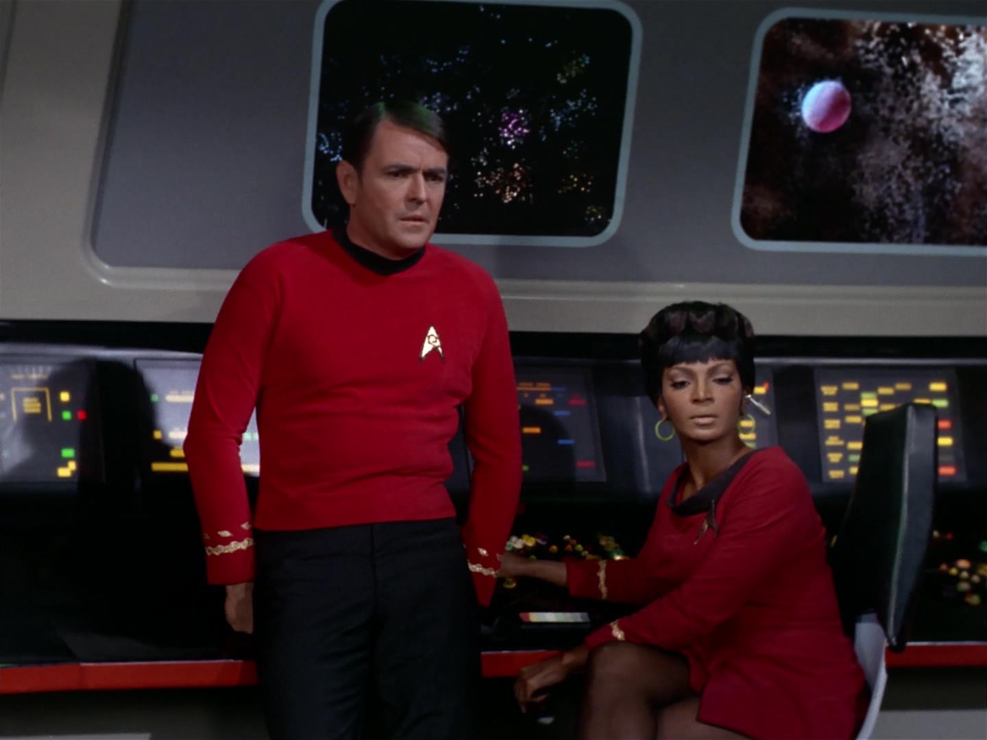 ariane179254_StarTrek_2x17_APieceOfTheAction_2409.jpg