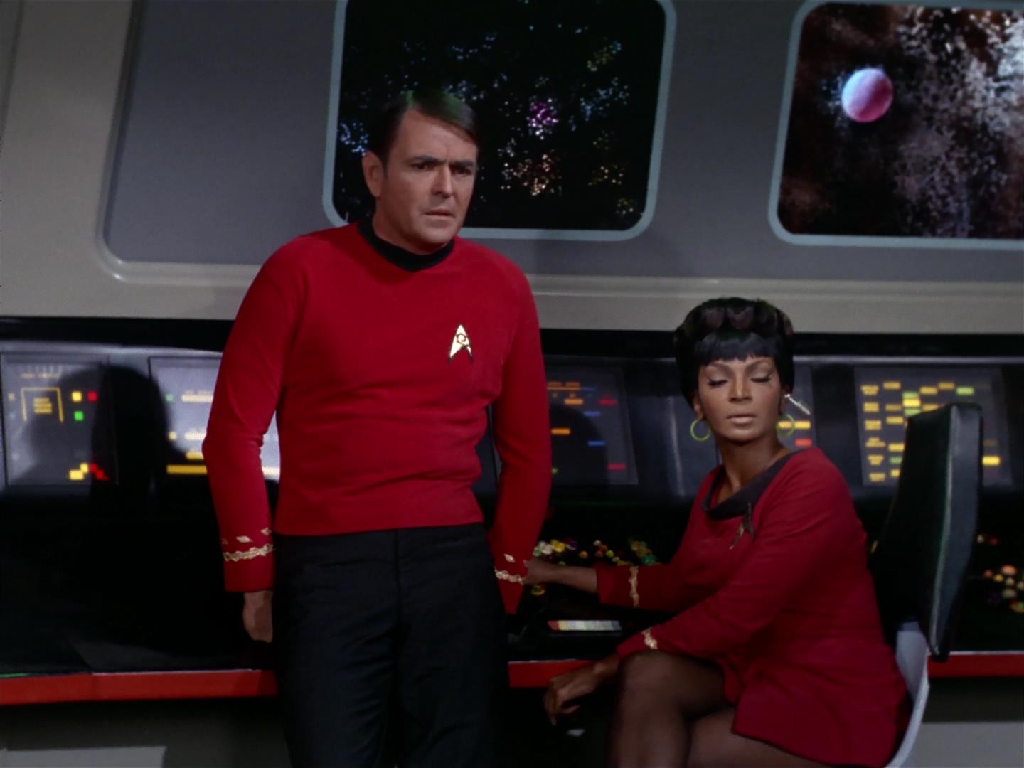 ariane179254_StarTrek_2x17_APieceOfTheAction_2411.jpg