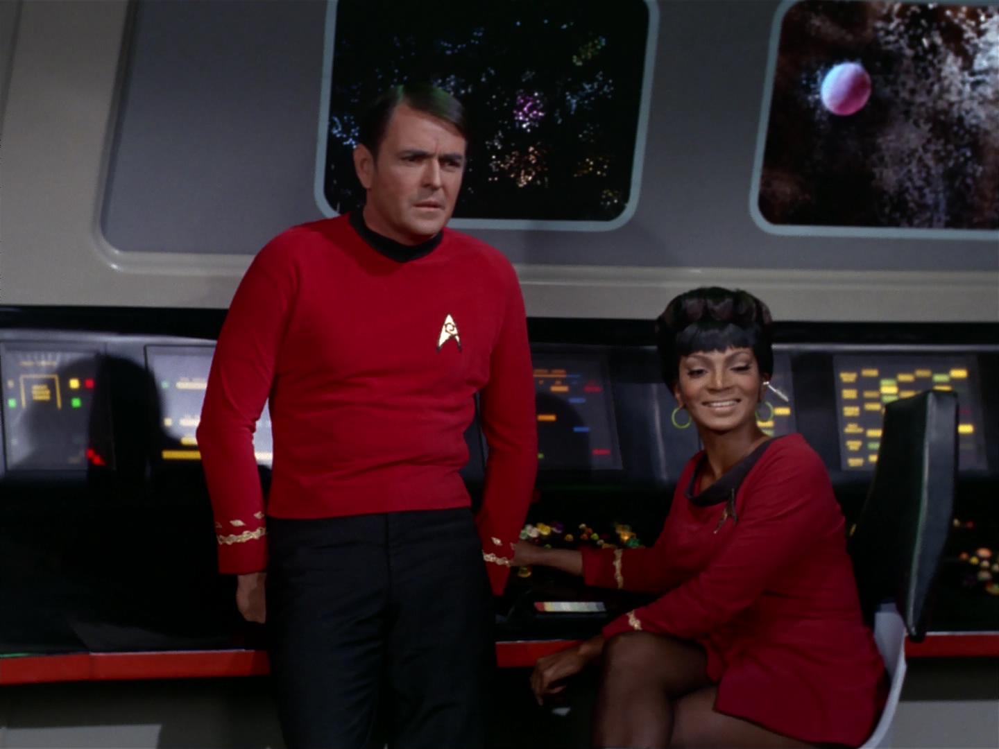 ariane179254_StarTrek_2x17_APieceOfTheAction_2415.jpg