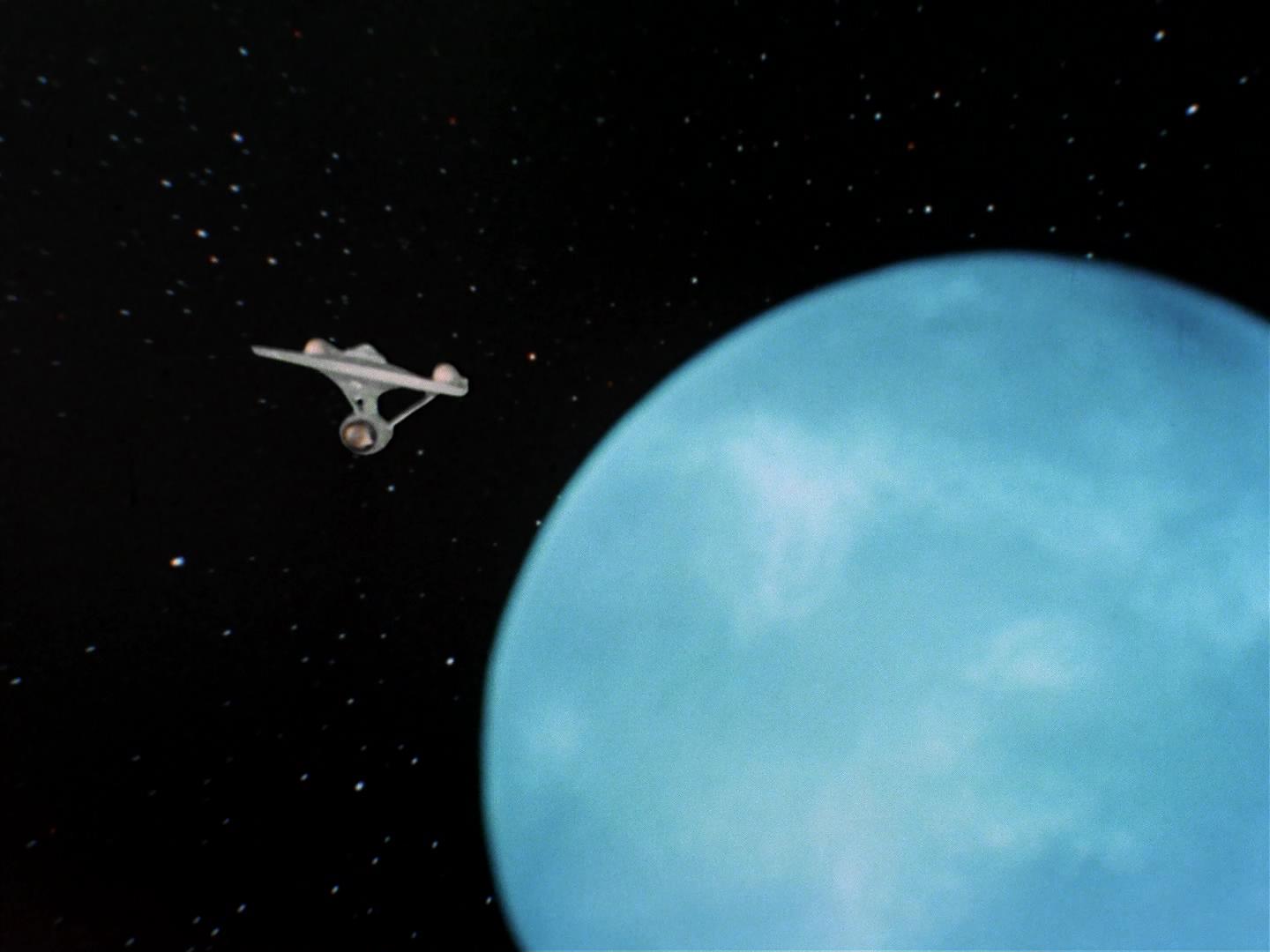 ariane179254_StarTrek_2x17_APieceOfTheAction_2488.jpg