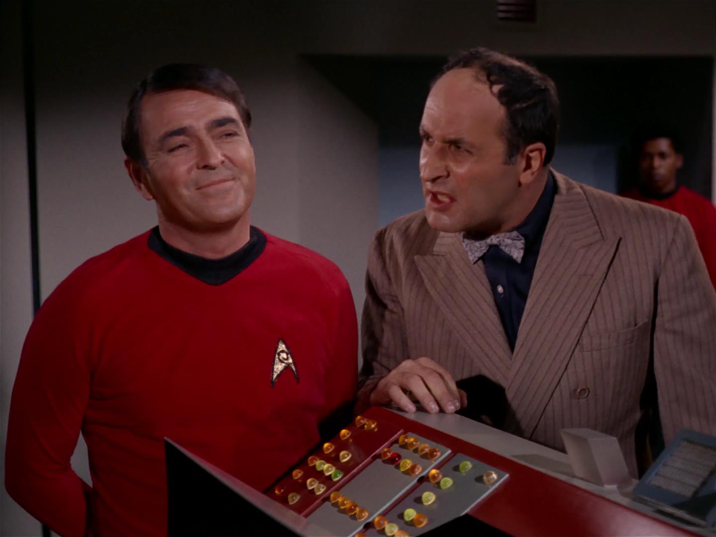 ariane179254_StarTrek_2x17_APieceOfTheAction_2521.jpg