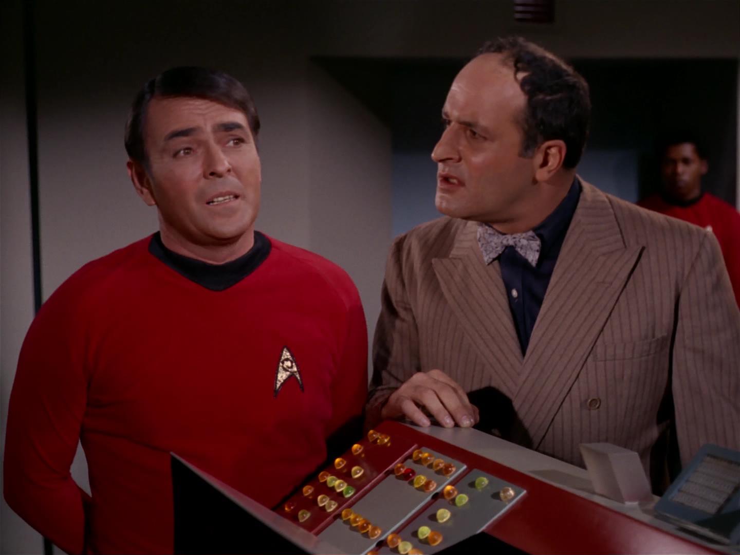 ariane179254_StarTrek_2x17_APieceOfTheAction_2524.jpg
