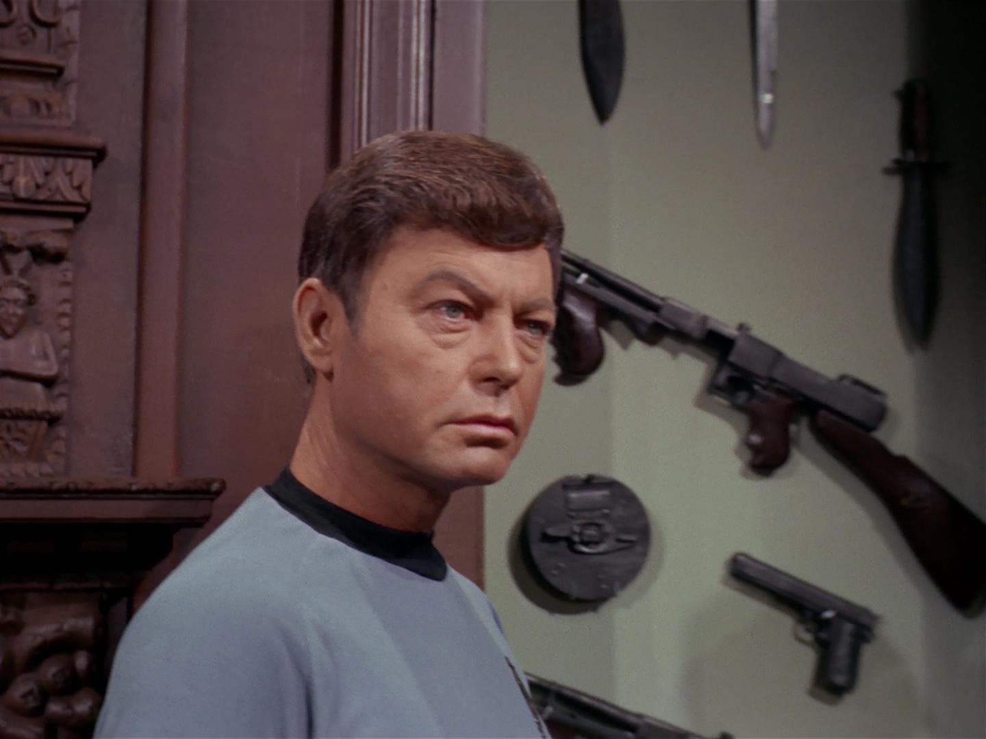ariane179254_StarTrek_2x17_APieceOfTheAction_2625.jpg