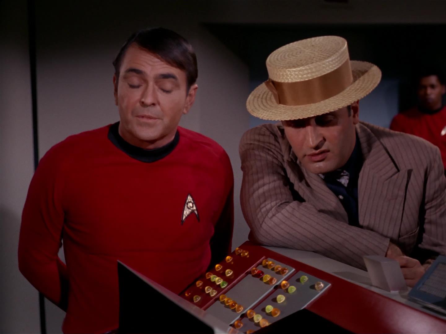 ariane179254_StarTrek_2x17_APieceOfTheAction_2676.jpg