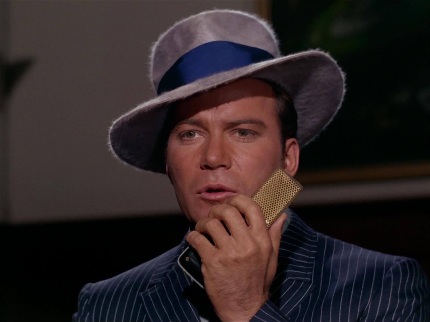 ariane179254_StarTrek_2x17_APieceOfTheAction_2701.jpg
