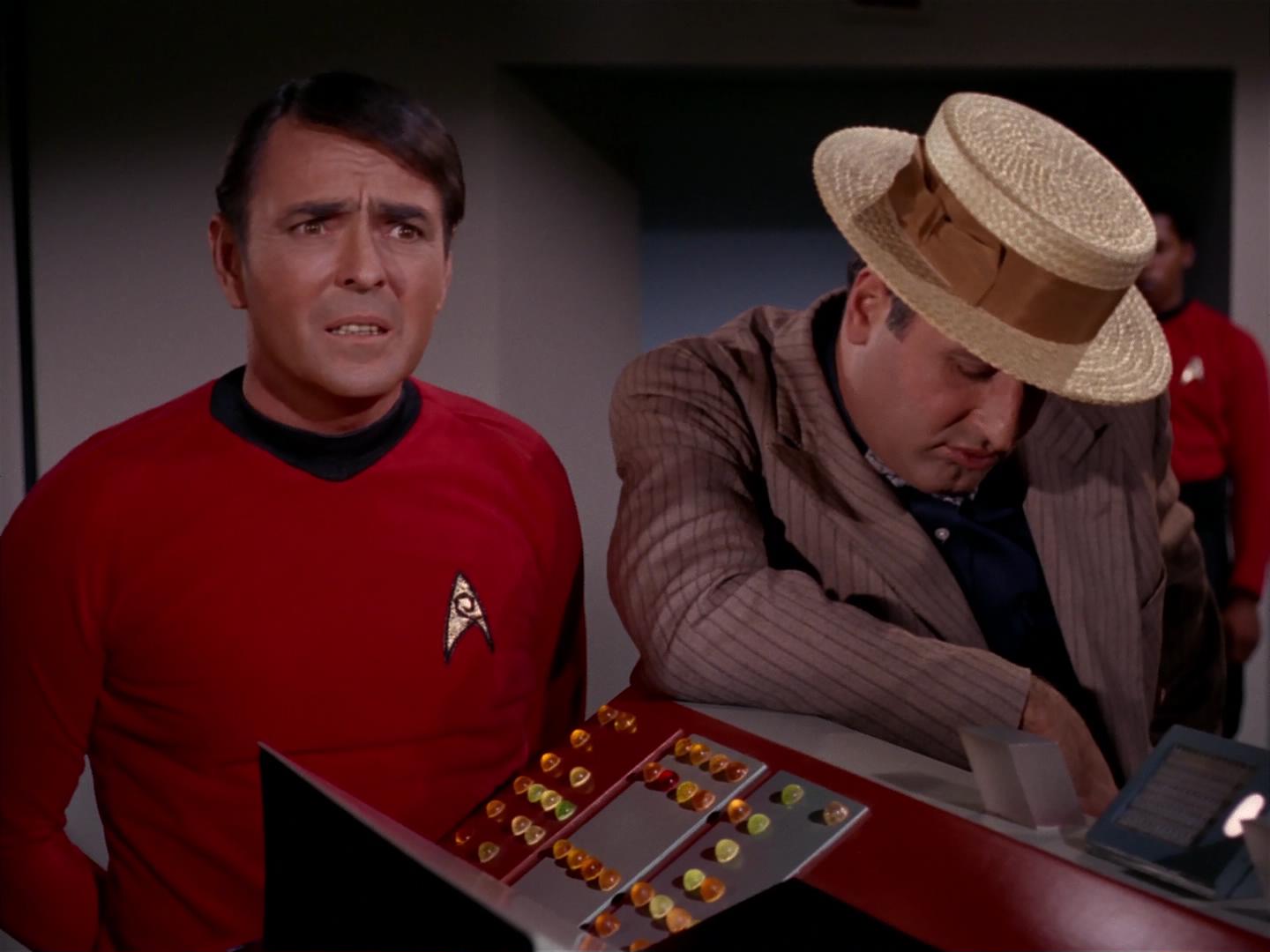 ariane179254_StarTrek_2x17_APieceOfTheAction_2709.jpg
